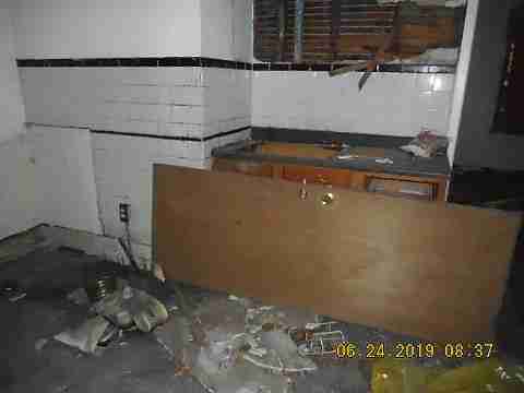 8066 Curt (11)_m.jpg